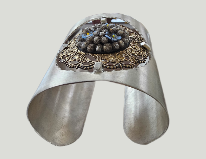 Victoriana garnish_Blue_4